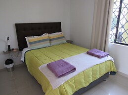 Del Valle House