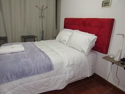 Del Valle House