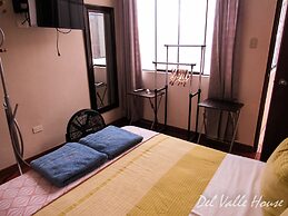 Del Valle House