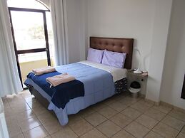 Del Valle House