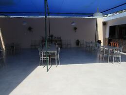 Del Valle House