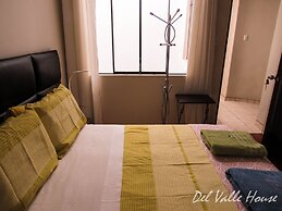 Del Valle House