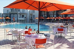 Andalucia Beach Hotel & Residence