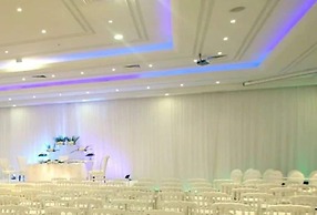 Andalucia Beach Hotel & Residence