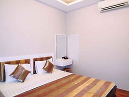 Van Nam Hotel