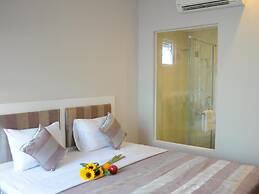 Van Nam Hotel