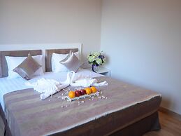 Van Nam Hotel