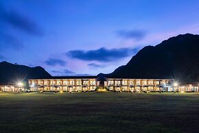 La Isla Pranburi Beach Resort