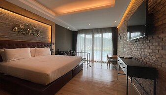 La Isla Pranburi Beach Resort