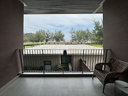 La Isla Pranburi Beach Resort
