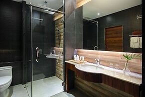La Isla Pranburi Beach Resort