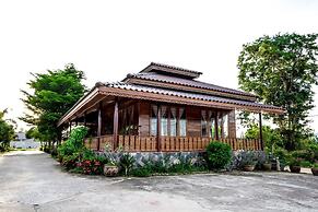 Eve ka Amp Resort