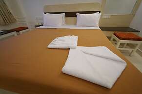 Hotel Palmyra Grand Inn