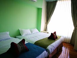 198 Red Hat B&B
