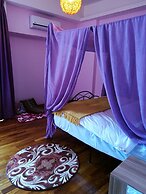 198 Red Hat B&B