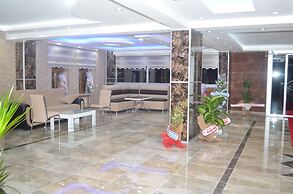 Oz Cavusoglu Hotel