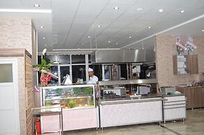Oz Cavusoglu Hotel