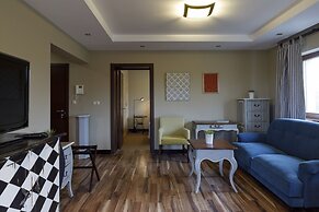 Villa Rosa Restaurant & Pension