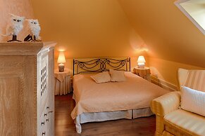 Villa Rosa Restaurant & Pension
