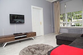 Evodak Apartment