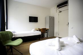 I Hotel