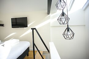 I Hotel