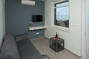 Seaside Luxury Suites