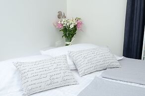 Seaside Luxury Suites