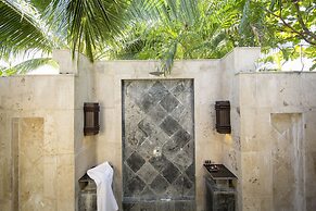 ROBINSON KHAO LAK