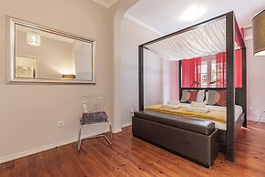 Santa Justa 24 Apartments