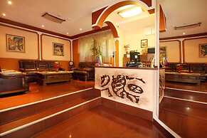 Alafrangite Hotel