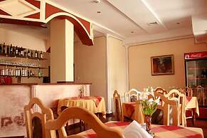 Alafrangite Hotel