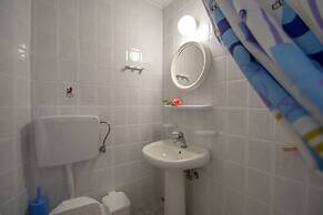 Agoulos Beach Hotel