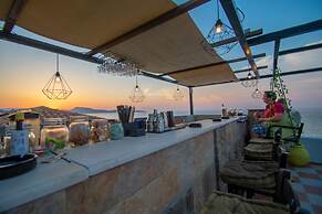 Agoulos Beach Hotel