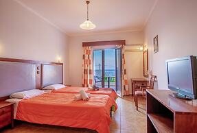 Agoulos Beach Hotel