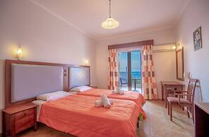 Agoulos Beach Hotel