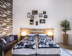 Large Central Apartments Rippl Rónai