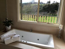 Emerald Ridge