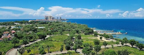 La Mirada Residences