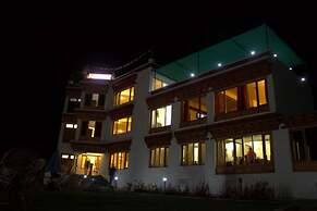 Hotel Ladakh Himalayan Retreat