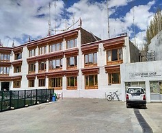 Hotel Ladakh Himalayan Retreat