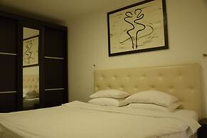 La Palmora Suites