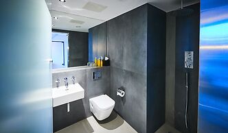New Road Hotel