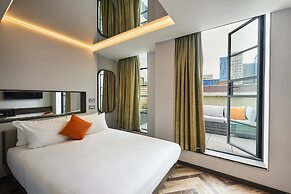 New Road Hotel