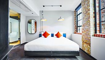 New Road Hotel