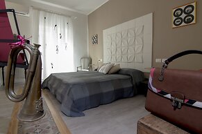 Ad Hoc Rooms