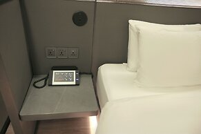L&L City Hotel