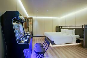 L&L City Hotel