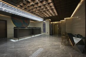 L&L City Hotel