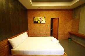 Suanmaithara Resort